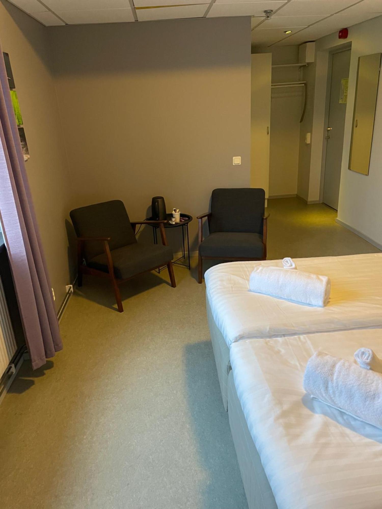 Broholm Bed&Breakfast Lidköping Habitación foto