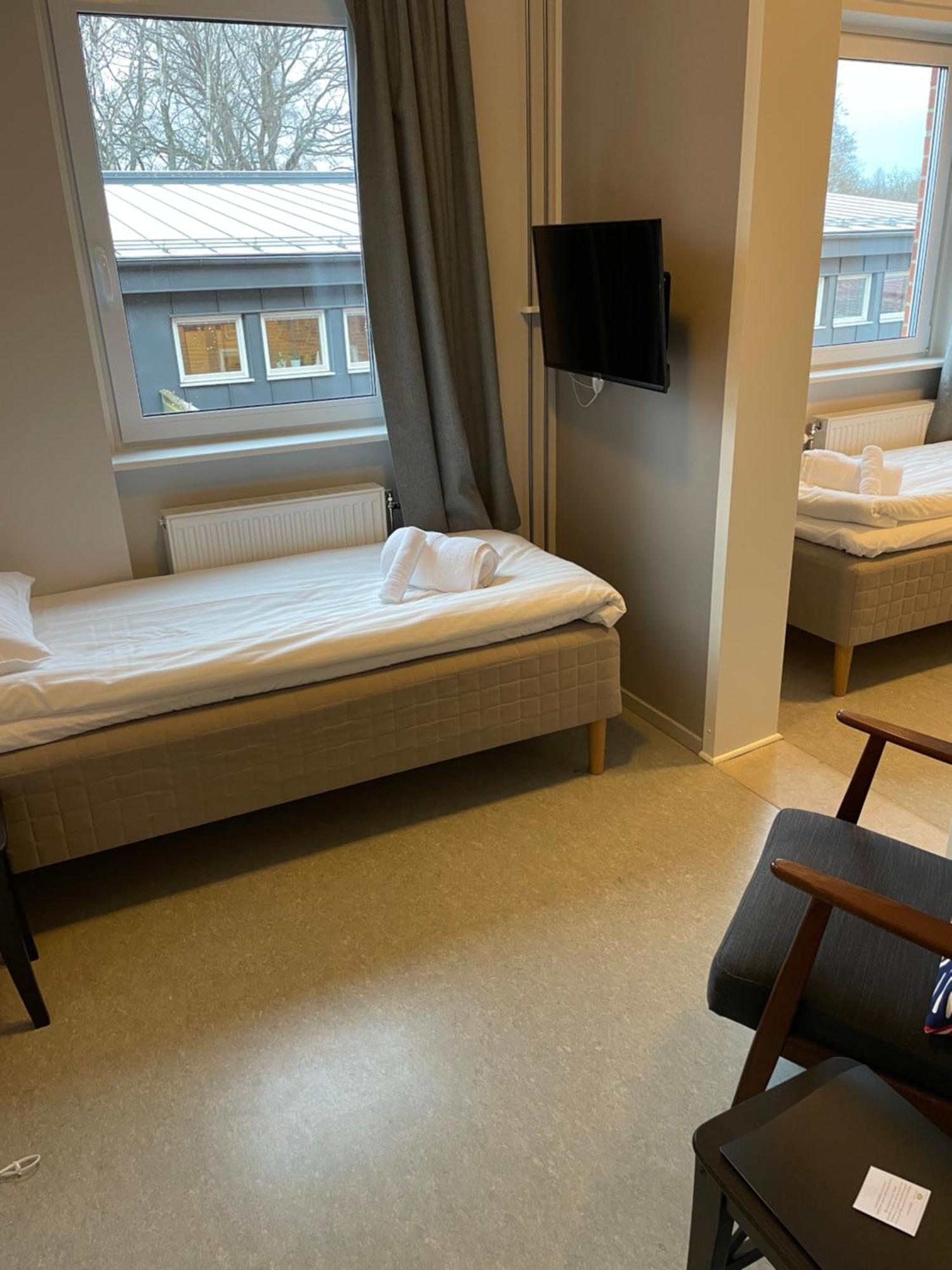 Broholm Bed&Breakfast Lidköping Habitación foto